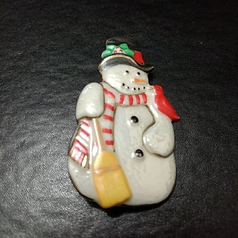 Vintage snowman pin brooch porcelain red green black